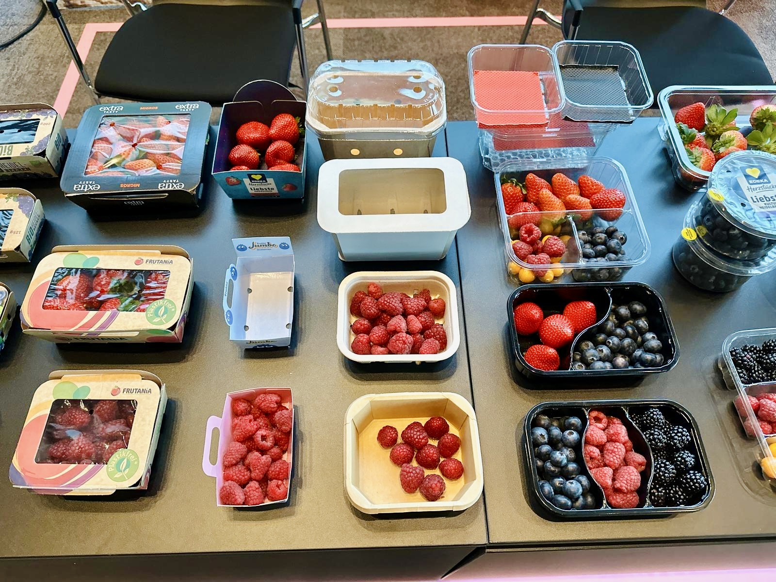Berry congress exhibitor cartonpackrgoup